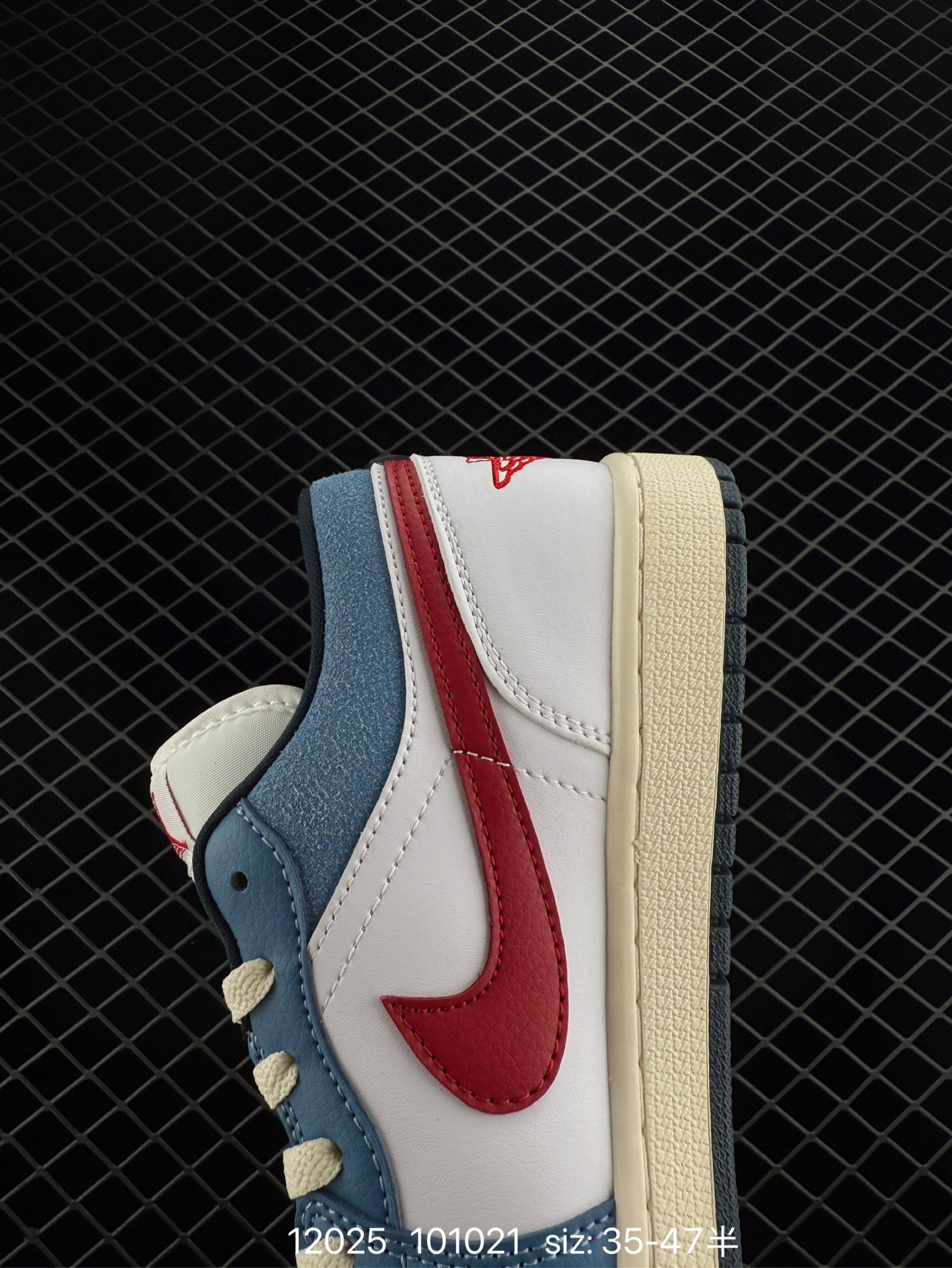 Air Jordan 1 Low AJ1